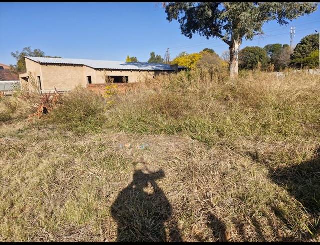 LAND FOR SALE IN CHANTELLE